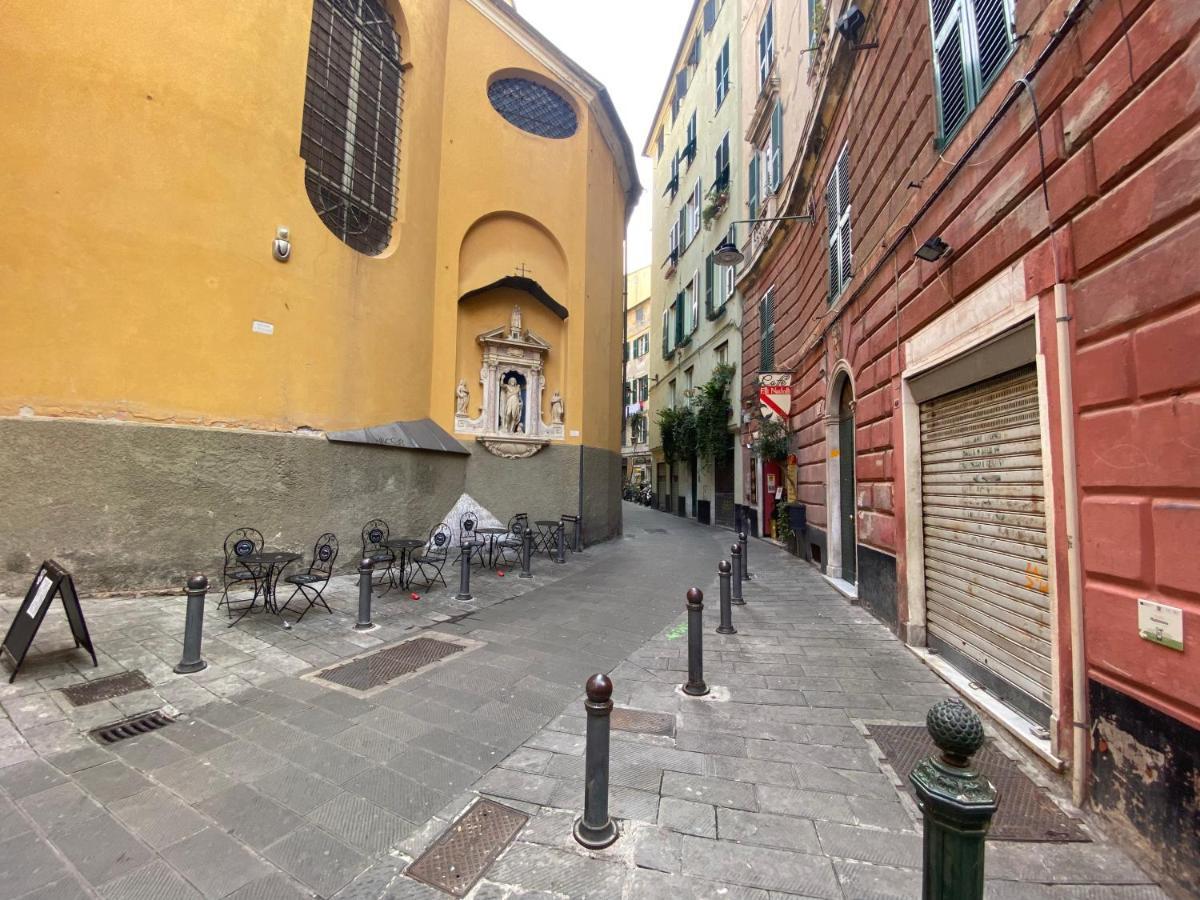 Casaviva- Ampio Appartamento Nei Vicoli Di Genova Экстерьер фото